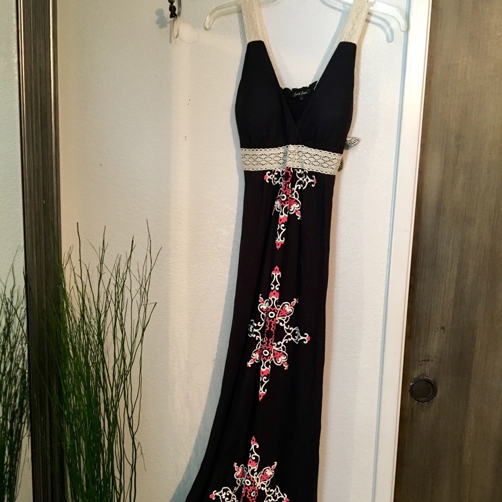 Black long dress